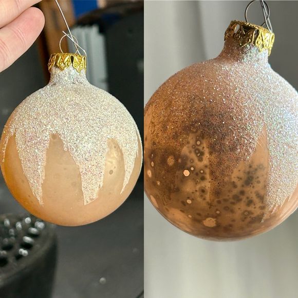 Vintage Lot of 28 Glass Ornaments: Rouch & Similar Unmarked Styles - Picture 11 of 11